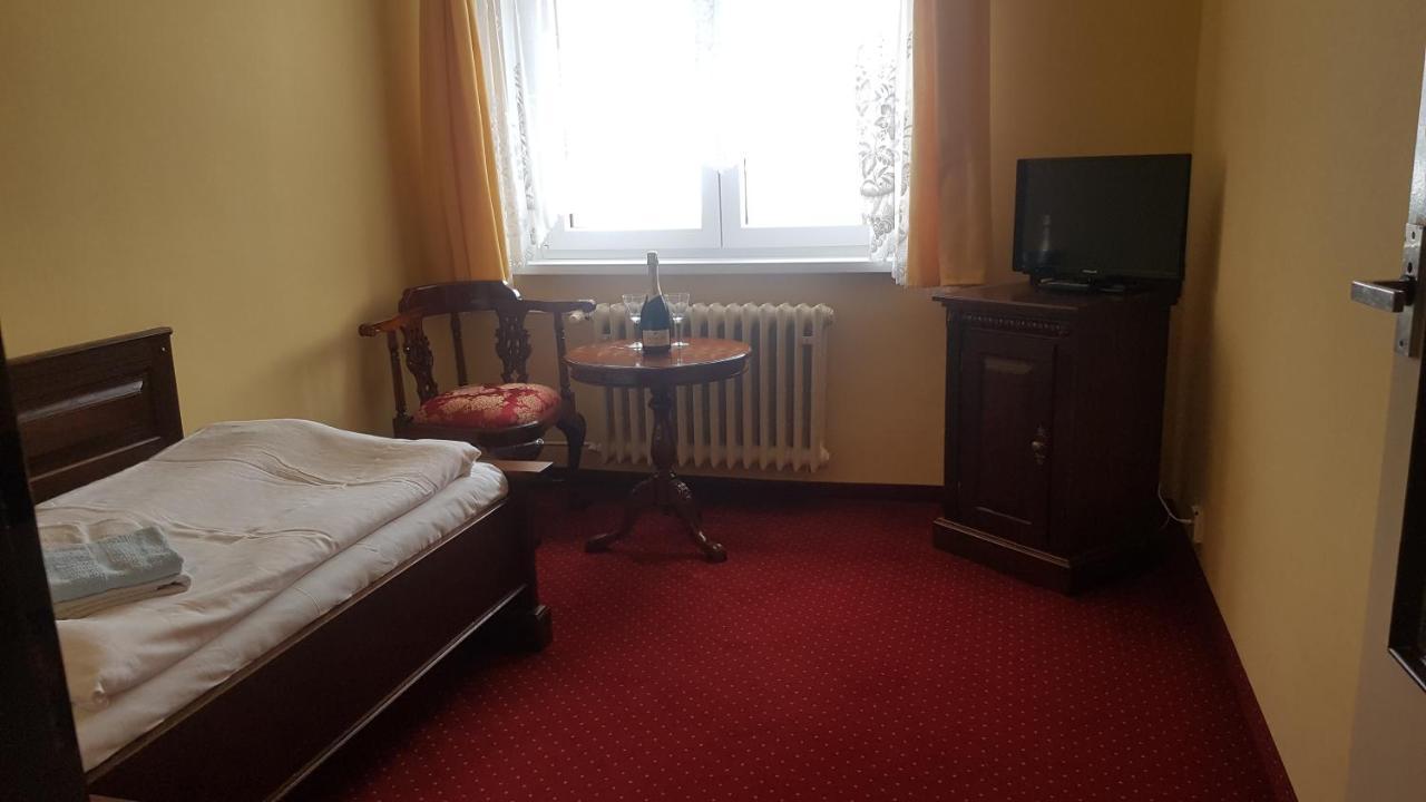 Hotel Slunecna Божи Дар Екстериор снимка