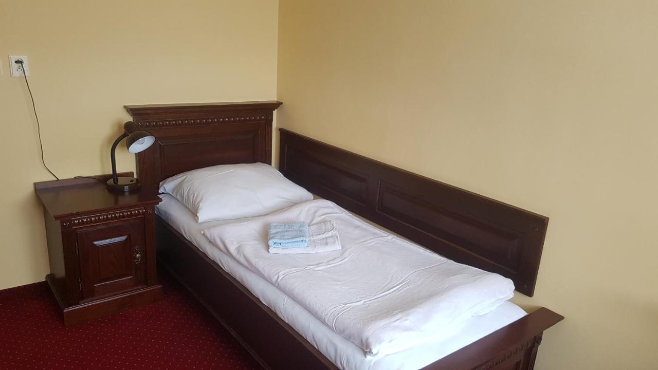 Hotel Slunecna Божи Дар Екстериор снимка