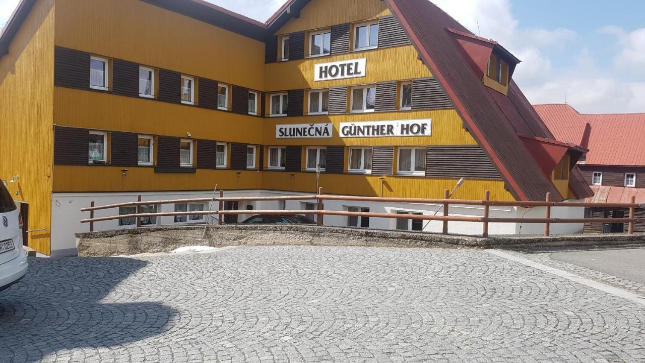 Hotel Slunecna Божи Дар Екстериор снимка