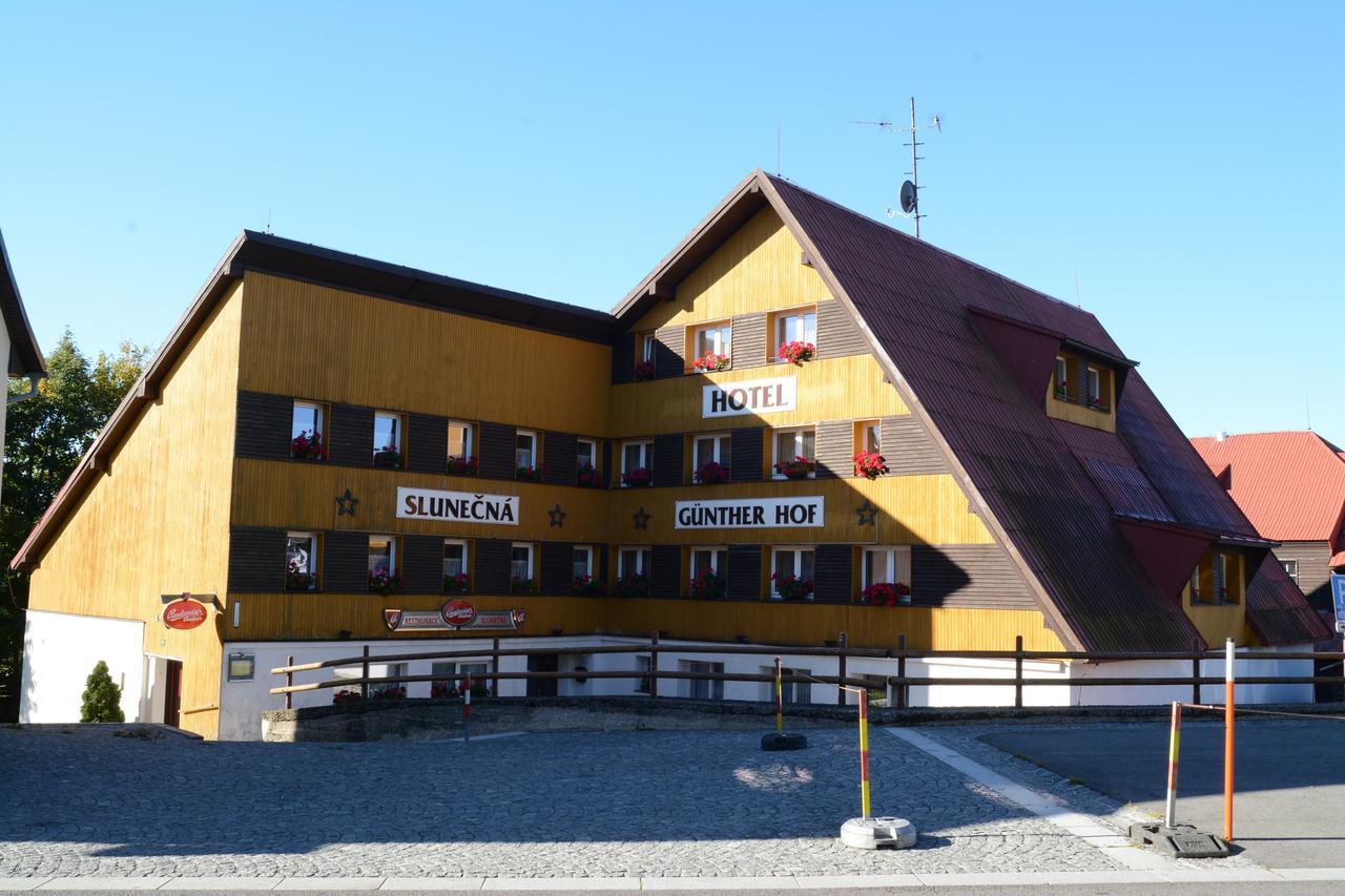 Hotel Slunecna Божи Дар Екстериор снимка