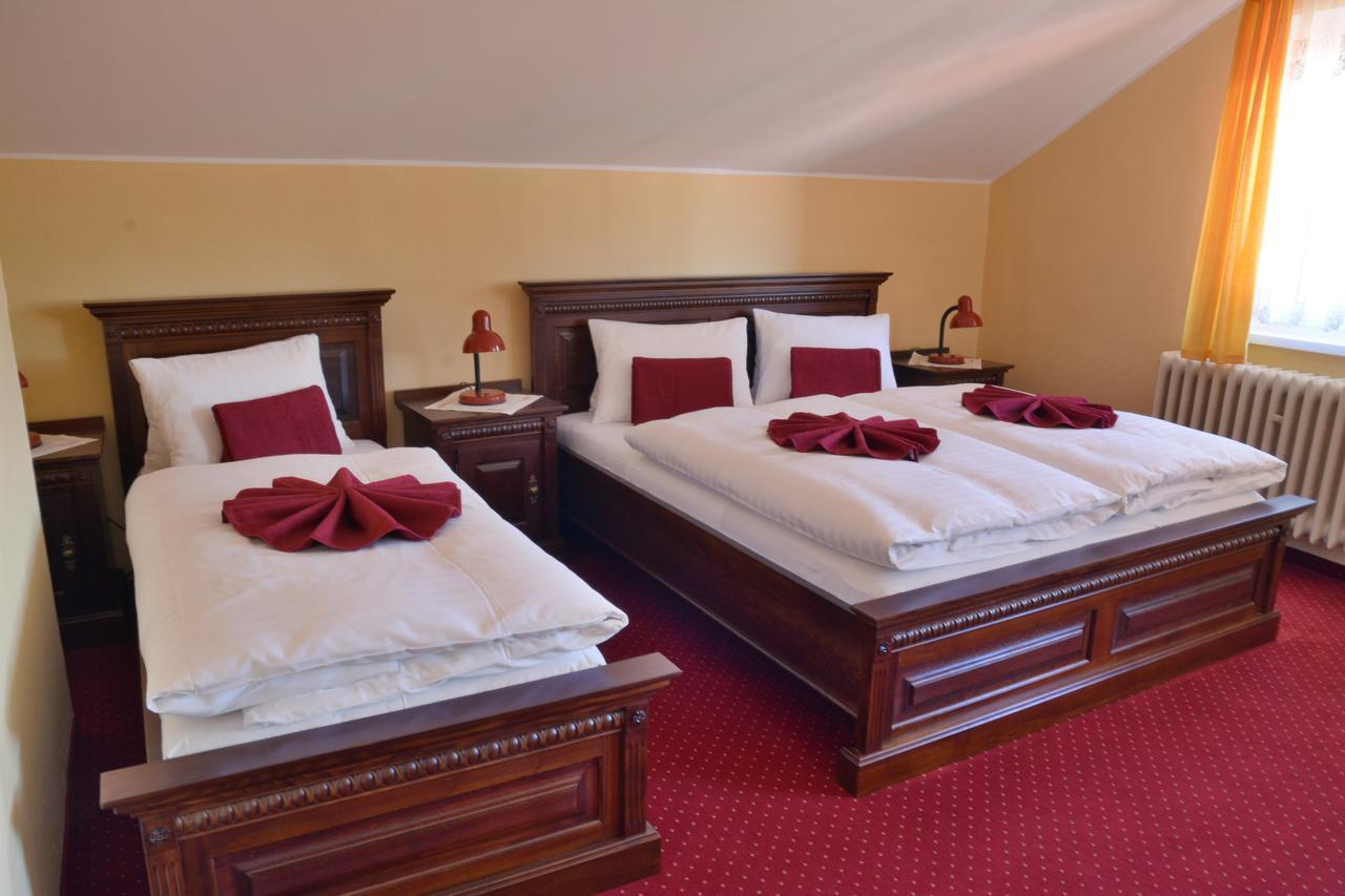 Hotel Slunecna Божи Дар Екстериор снимка