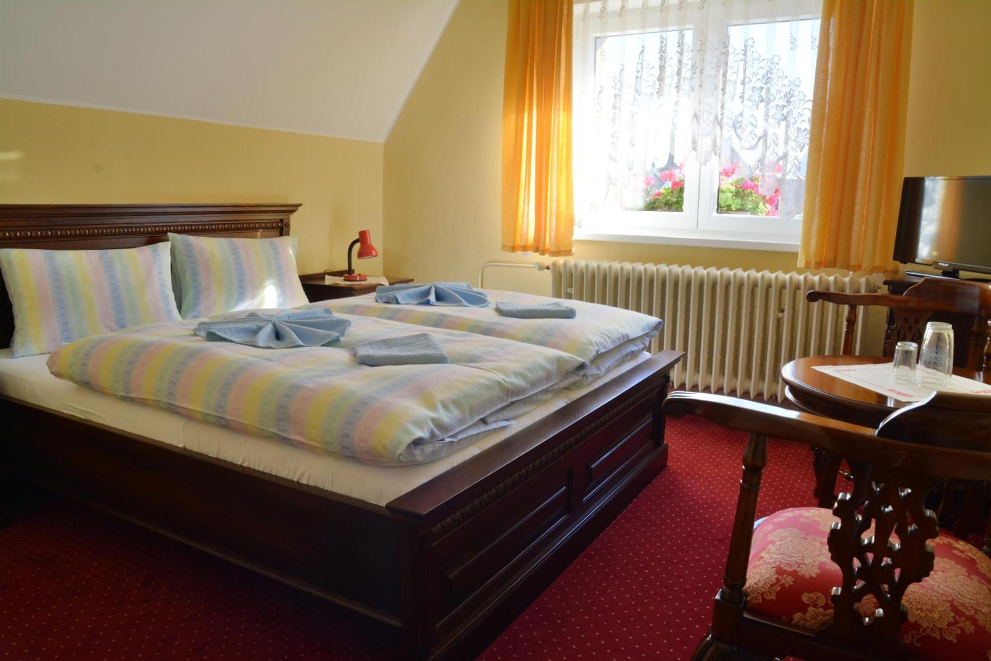 Hotel Slunecna Божи Дар Екстериор снимка