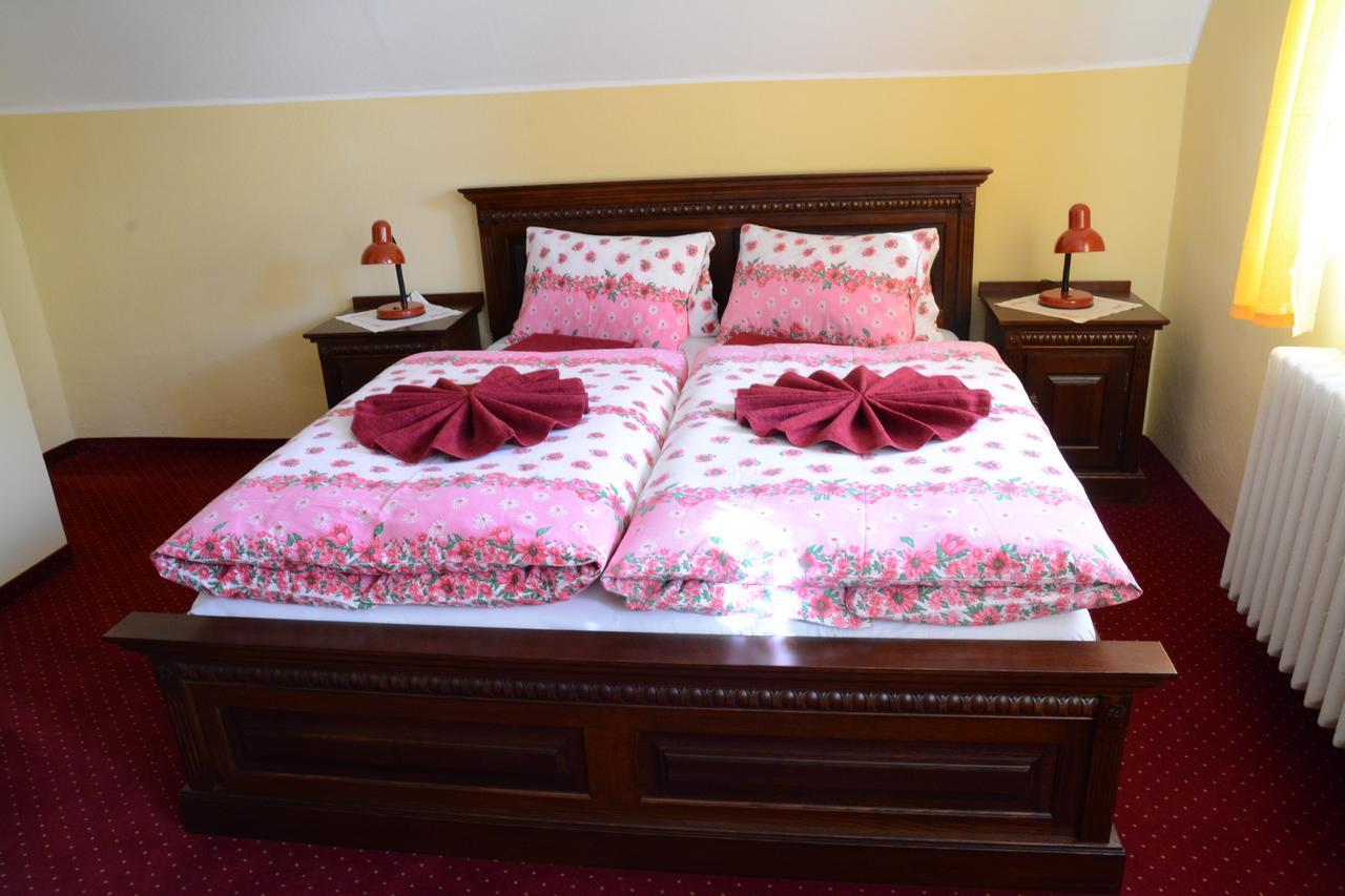 Hotel Slunecna Божи Дар Екстериор снимка