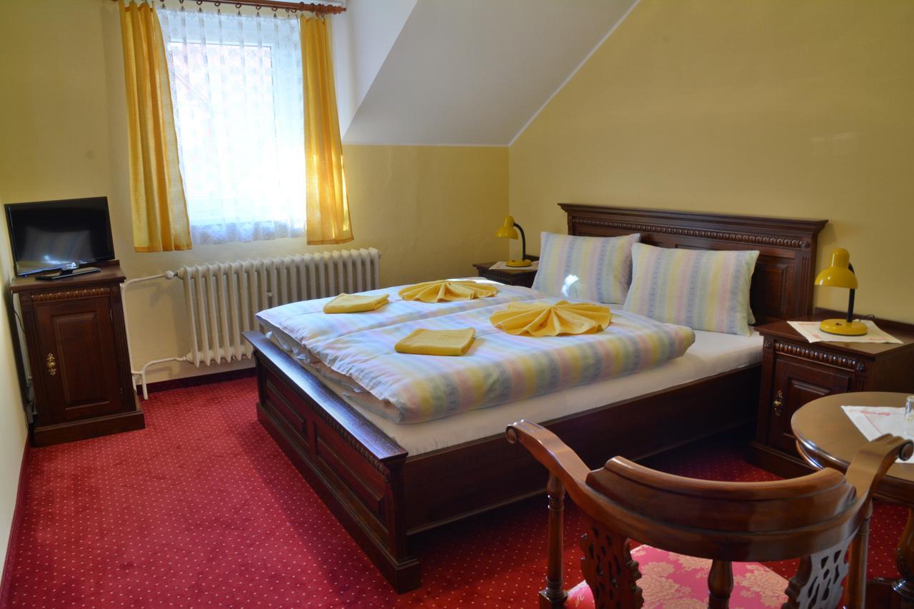 Hotel Slunecna Божи Дар Екстериор снимка