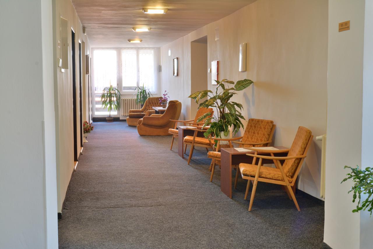 Hotel Slunecna Божи Дар Екстериор снимка